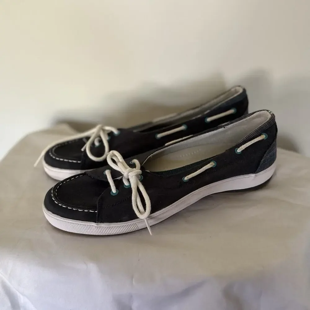 Keds Women’s Boat Shoe Flats Navy Plaid Lace Up Comfort Shoes Size 9